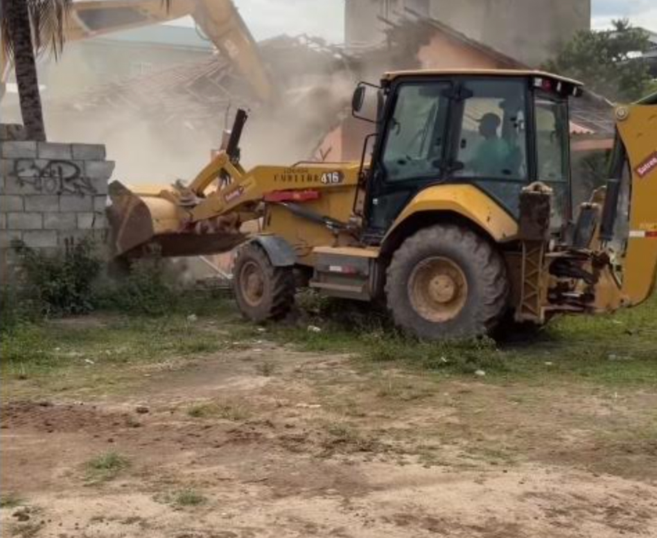 Prefeito anuncia construção de escola em tempo integral e TEA em terreno com casas desapropriadas em Heliópolis