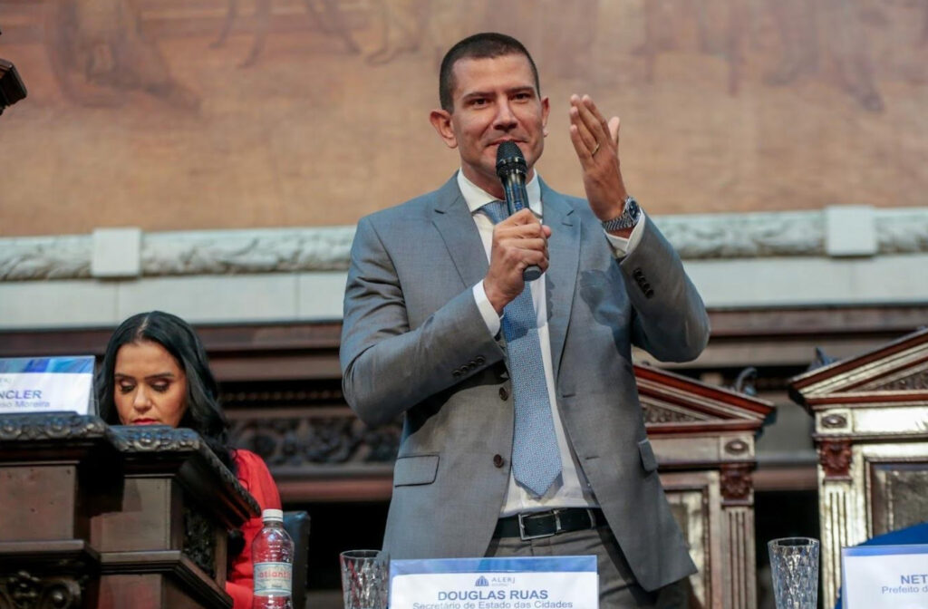 Prefeito Canella agradece repasse financeiro da Alerj que será usado para compra de ambulância para transportar crianças com deficiência