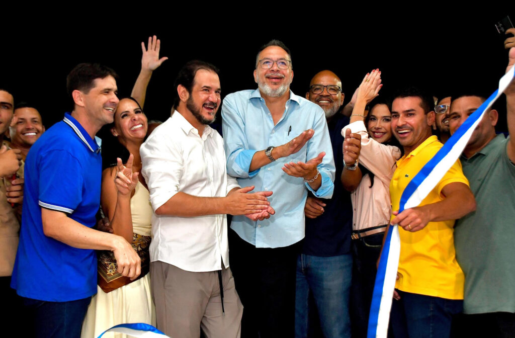 Prefeito Canella entrega nova e revitalizada Vila Olímpica, Base do Proeis de Nova Piam e faz prestação de contas do primeiro ano de governo