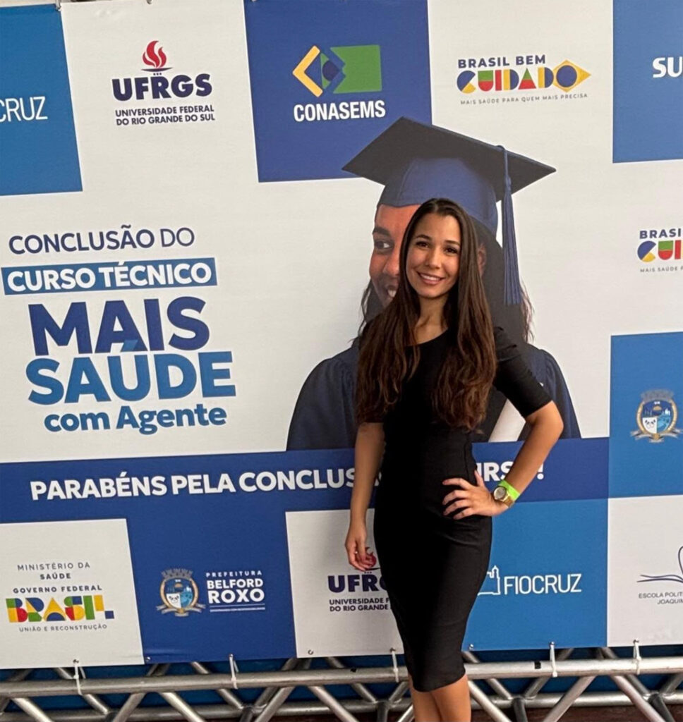 Agentes comunitários de saúde e de combate às endemias se formam em Belford Roxo