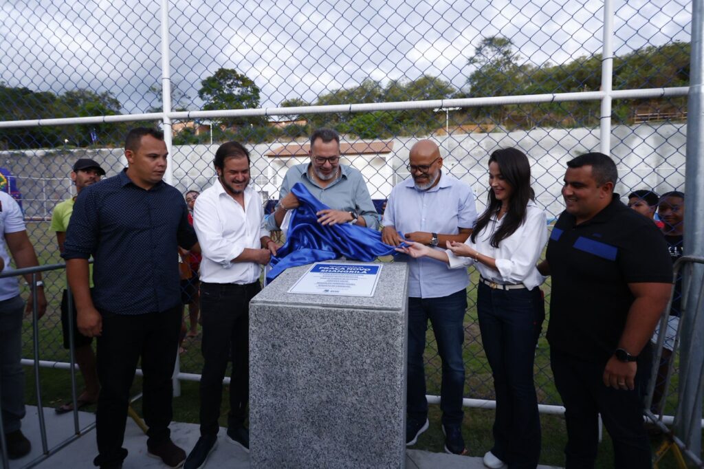 Prefeito Márcio Canella inaugura escola e praça no bairro Shangrilá