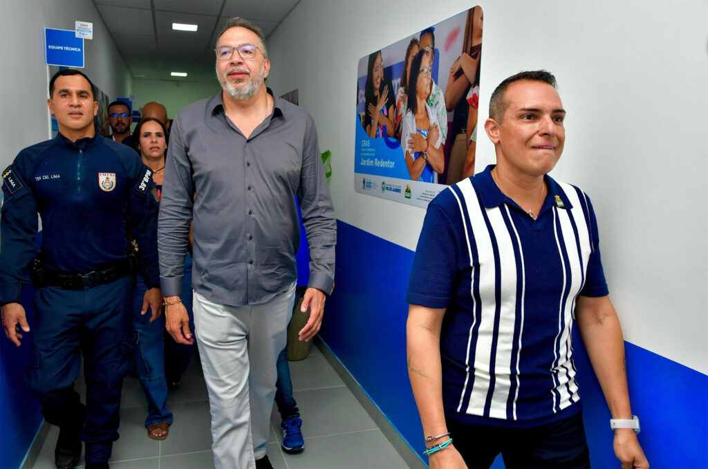 Prefeito Canella inaugura Centro Odontológico, Imagem e Fisioterapia, CRAS, Praça e Creche Pequenos Heróis