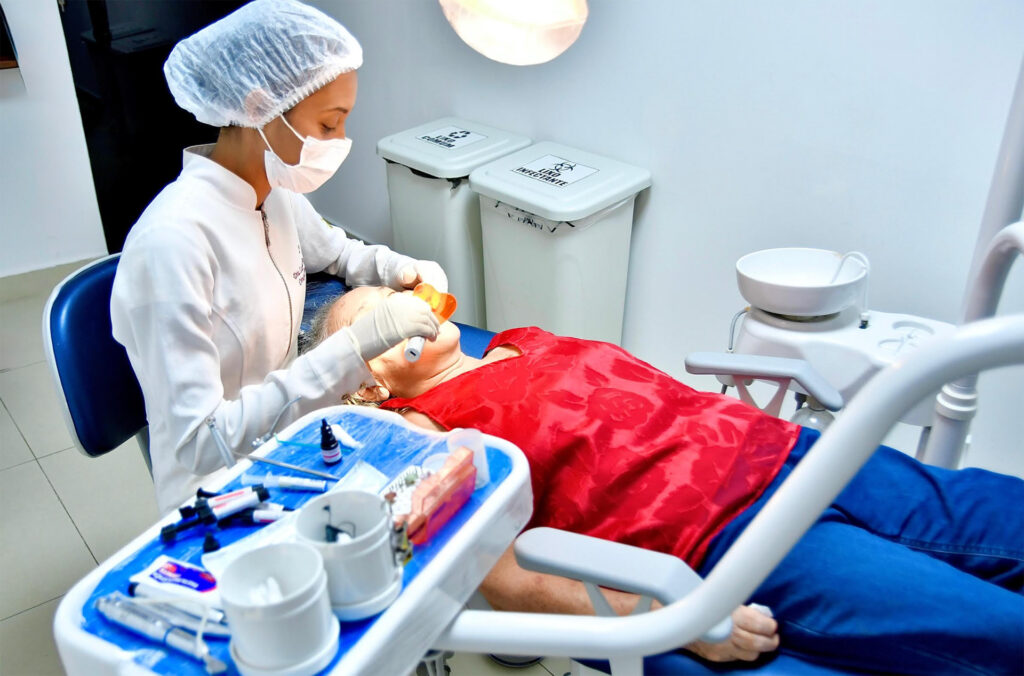 Belford Roxo oferece serviço de ortodontia gratuita na rede municipal