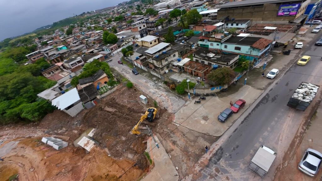 Prefeitura realiza mutirão e demolição de construções irregulares no Jardim Redentor que ganhará grandes áreas de lazer