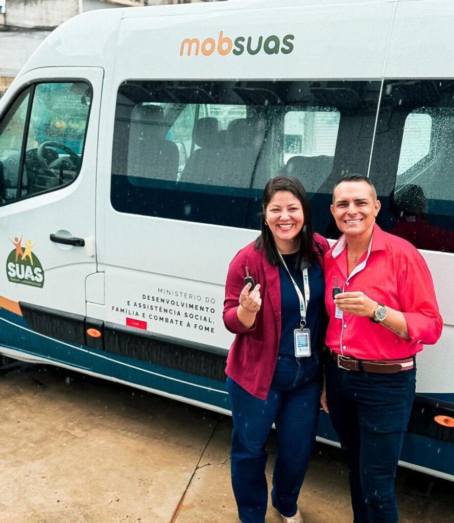 Prefeitura de Belford Roxo recebe duas MOBSUAS para facilitar acesso aos serviços socioassistenciais