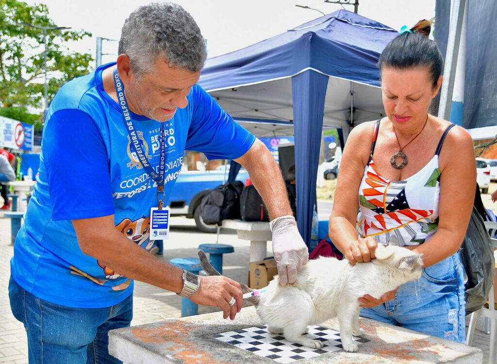 Belford Roxo e Duque de Caxias realizam mutirão integrado contra a dengue nas divisas das cidades