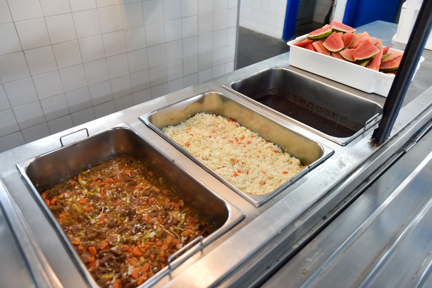 Prefeitura de Belford Roxo inicia o Programa ‘Merenda nas Férias’ garantindo refeições para alunos da rede municipal em janeiro