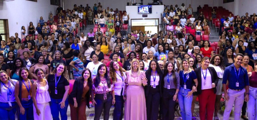 Secretaria Municipal de Educação promove Formação para Merendeiras da rede municipal de Ensino