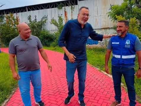 Prefeito Canella anuncia construção de Vila Olímpica no Lote XV na divisa com Duque de Caxias