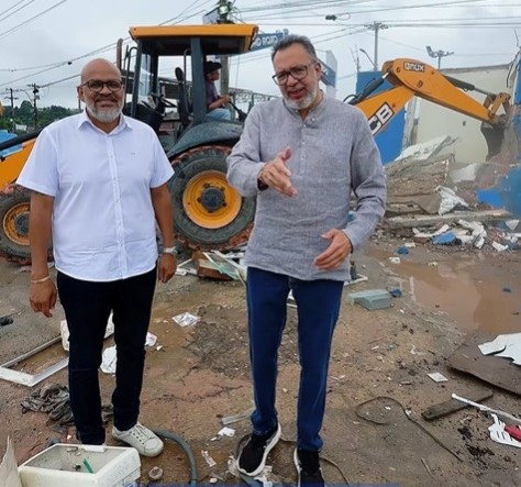 Prefeitura realiza mutirão e demolição de construções irregulares no Jardim Redentor que ganhará grandes áreas de lazer