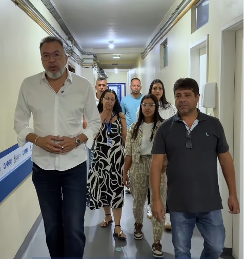 Prefeito Canella fiscaliza o funcionamento das unidades de saúde de Belford Roxo no Carnaval