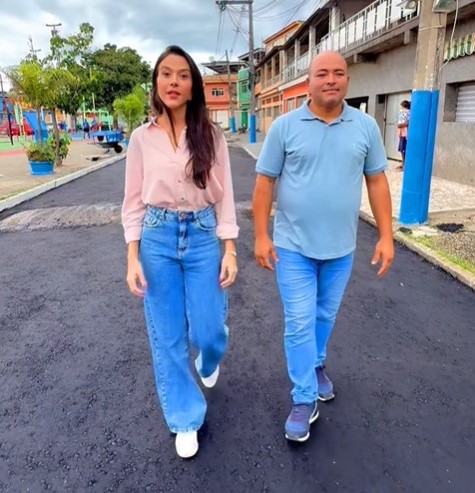 Vice-prefeita acompanha obras de colocação de asfalto no Lote XV em área que ganhará playground e academia da Melhor Idade