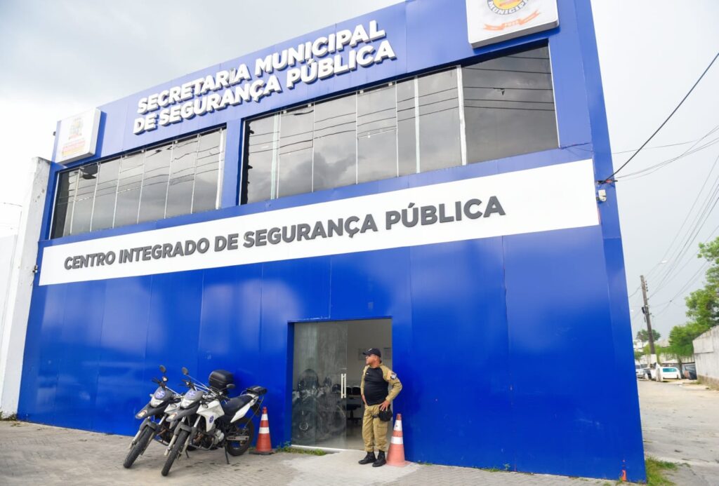 Prefeito Canella vistoria obras do Centro de Controle Operacional (CCO) na Secretaria de Segurança Pública