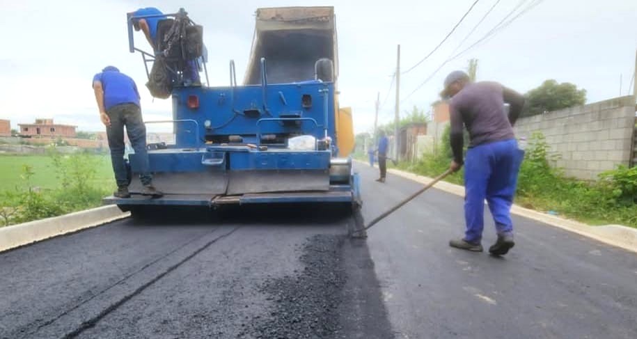 Ruas de Vila Verde e São Francisco receberam nova pavimentação no final de semana do Carnaval
