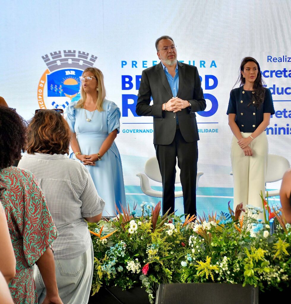 Novos professores concursados começam a trabalhar na rede municipal de ensino de Belford Roxo