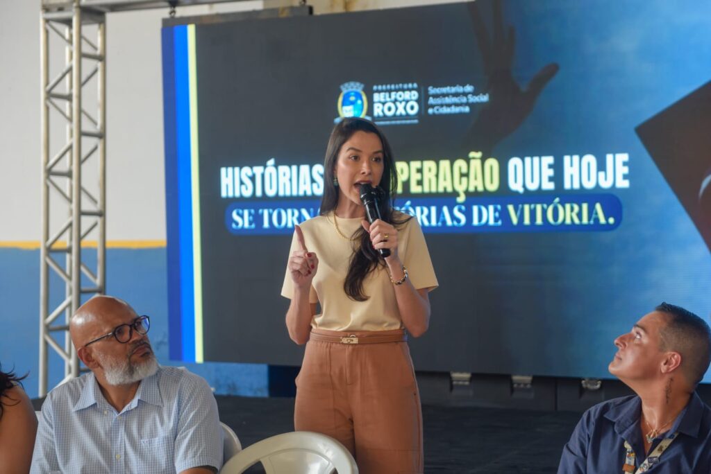 Secretaria de Assistência Social e Cidadania realiza formatura de cursos profissionalizantes para usuários dos CRAS