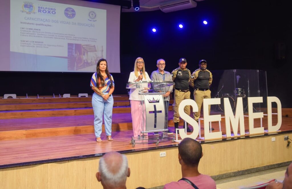 Vigias de escolas e creches participam de formação promovida pela Secretaria Municipal de Educação e Guarda Municipal