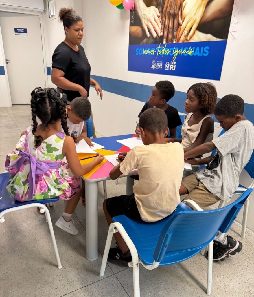 Secretaria de Assistência Social de Belford Roxo ensina crianças assistidas pelos CRAS a dizer não ao racismo