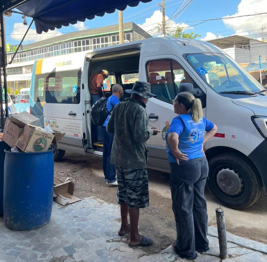 Prefeitura de Belford Roxo realiza nova ação de abordagem social no Centro da cidade