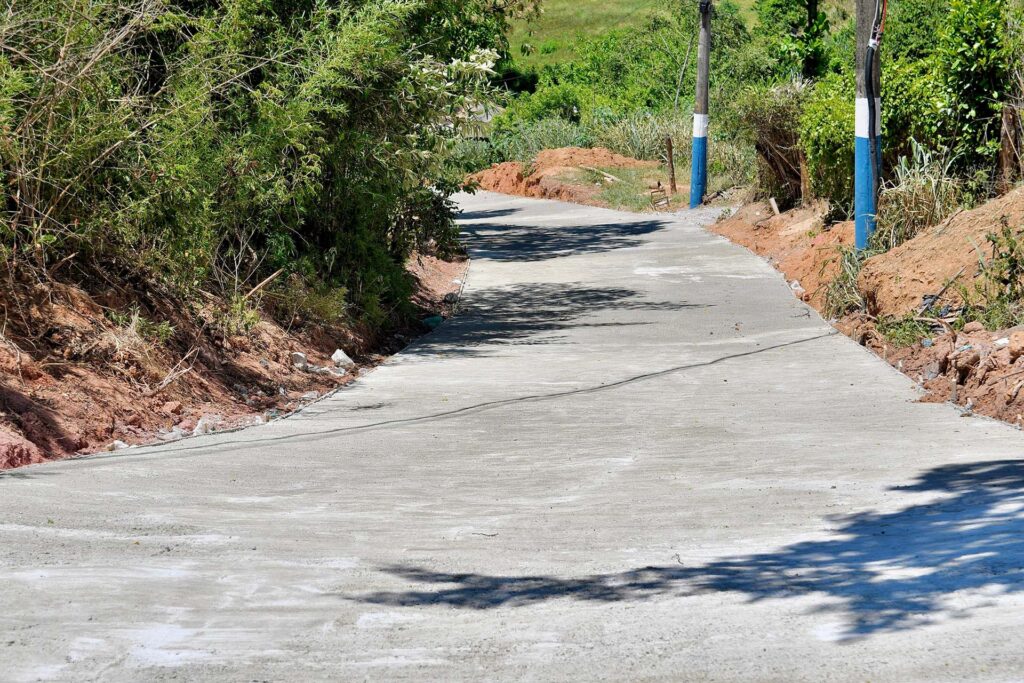 Região das Pedrinhas está de cara nova com obras de drenagem e pavimentação com concretagem