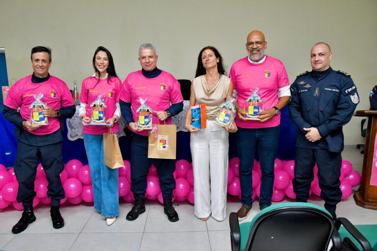 Vice-prefeita de Belford Roxo e secretário chefe de gabinete prestigiam inauguração da Sala Rosa da Polícia Militar