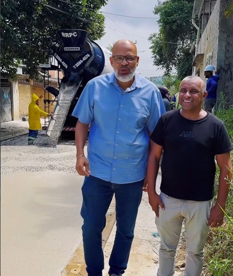 Vila Pauline recebe obras de pavimentação com concretagem na Rua Ieda