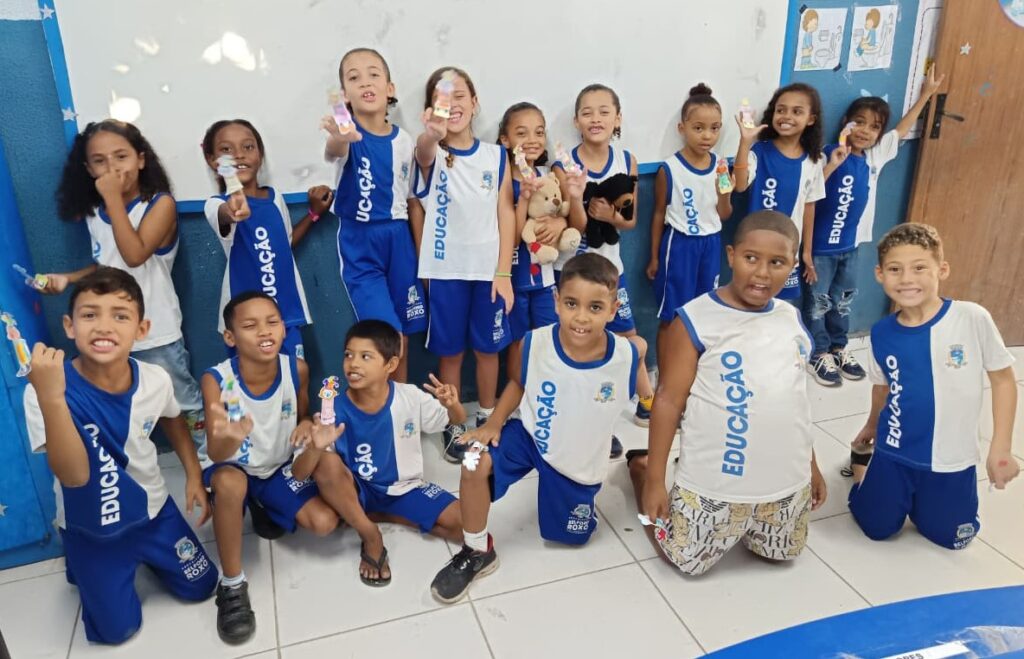Escolas e creches municipais de Belford Roxo realizam atividade e celebram o Dia do Circo