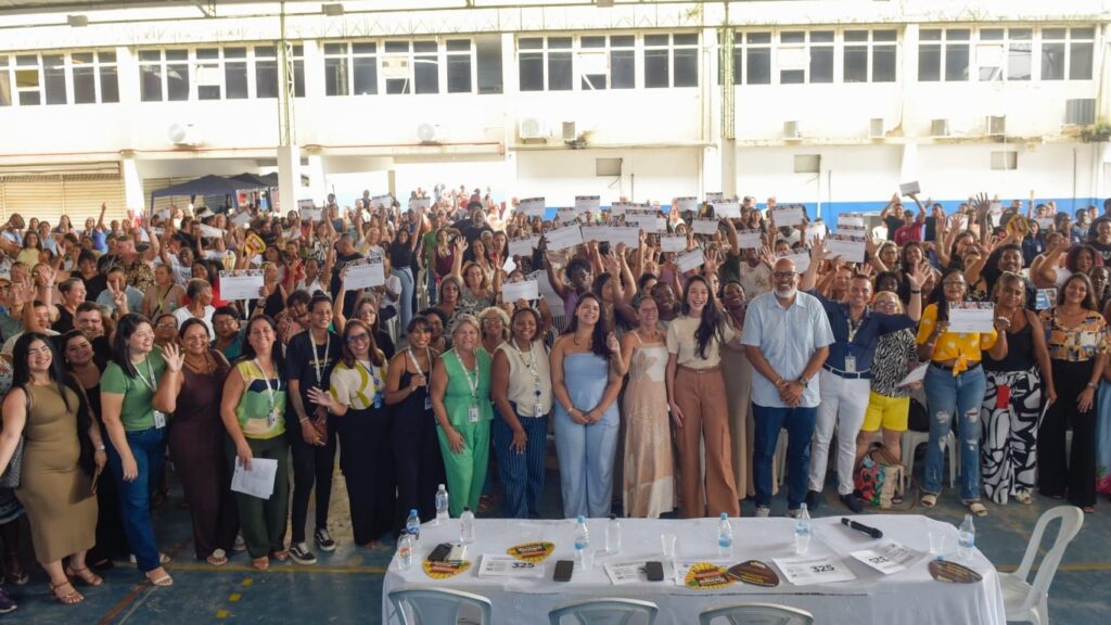 Secretaria de Assistência Social e Cidadania realiza formatura de cursos profissionalizantes para usuários dos CRAS
