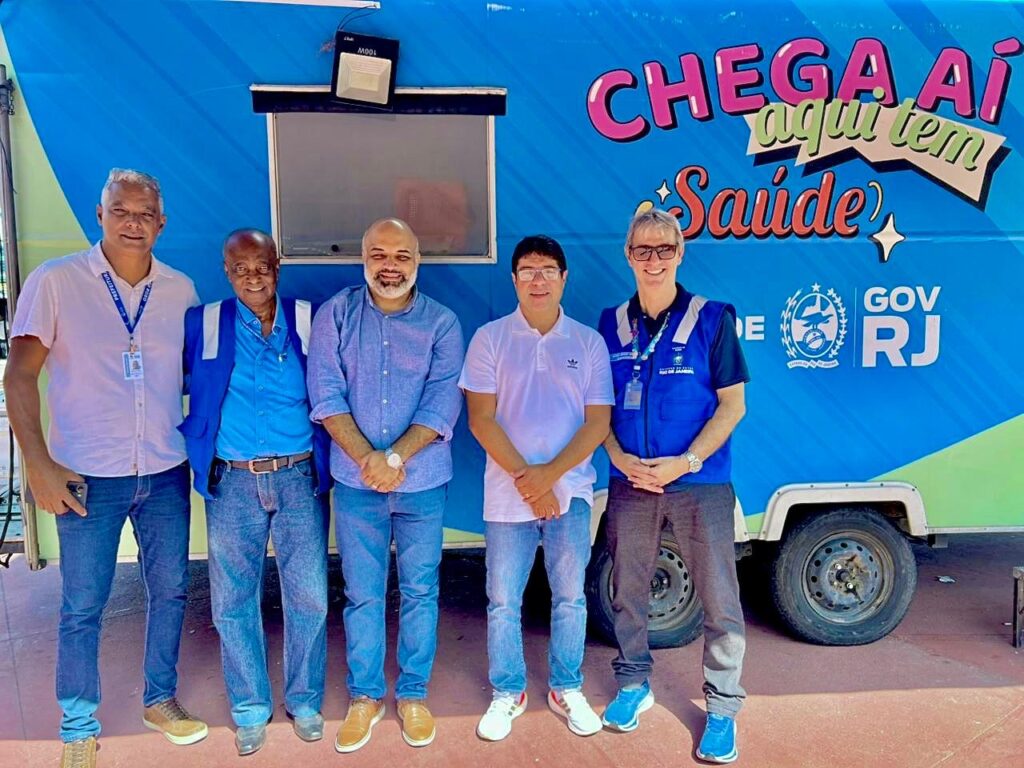 Belford Roxo realiza Dia D de vacinação contra a Influenza com unidade móvel no Centro