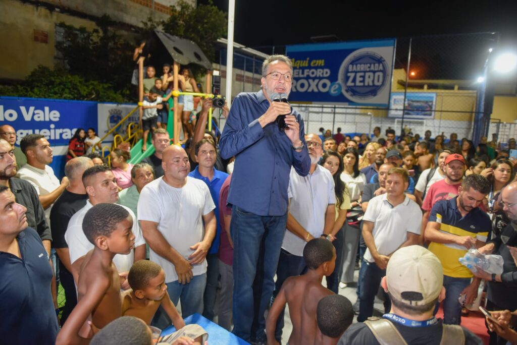 Prefeito Canella e vice Mariana Malta entregam cinco  praças e creche revitalizadas e modernizadas em Belford Roxo