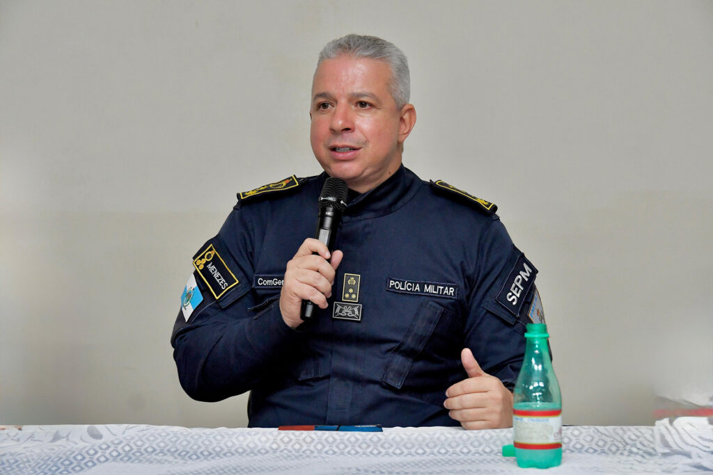 Vice-prefeita de Belford Roxo e secretário chefe de gabinete prestigiam inauguração da Sala Rosa da Polícia Militar