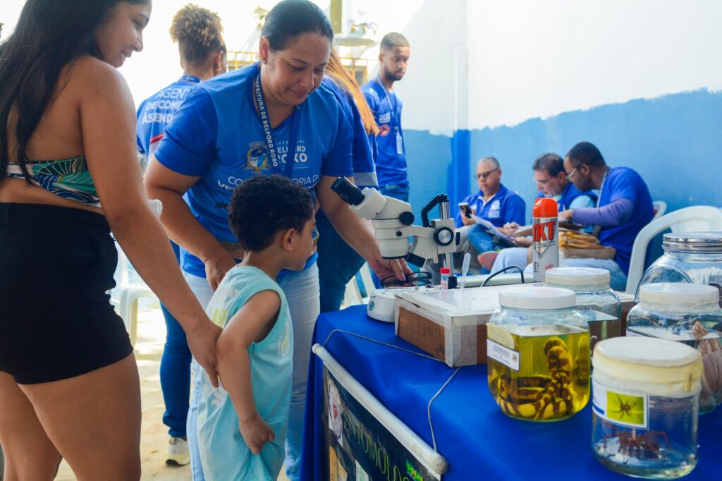 Coordenadoria de Vetores e Zoonoses realiza ação de Combate à Dengue e Vacinação Antirrábica no Parque Amorim