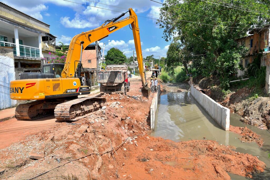 Obras de canalização do Canal da Vila Pauline seguem em ritmo avançado em Belford Roxo