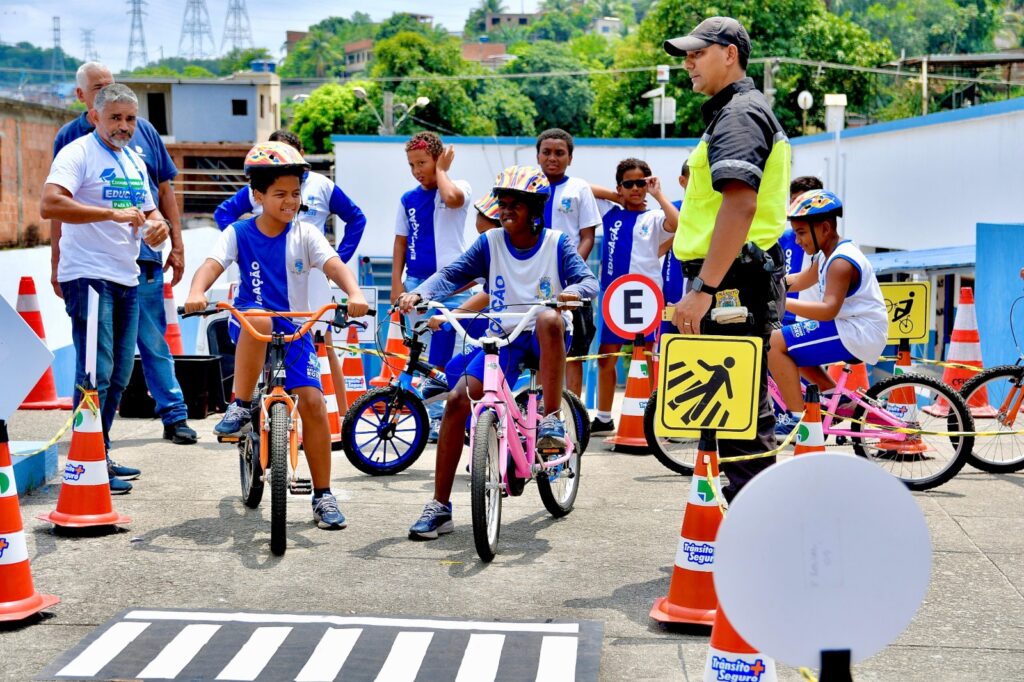 Secretaria Municipal de Transporte retoma Projeto Educacional de Trânsito nas unidades de ensino de Belford Roxo