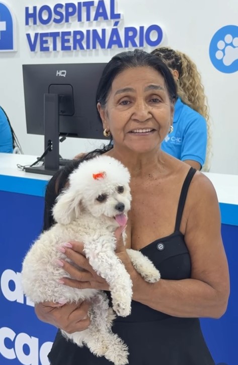 Prefeita visita Hospital Municipal Veterinário que em um mês fez 2.235 atendimentos de emergência