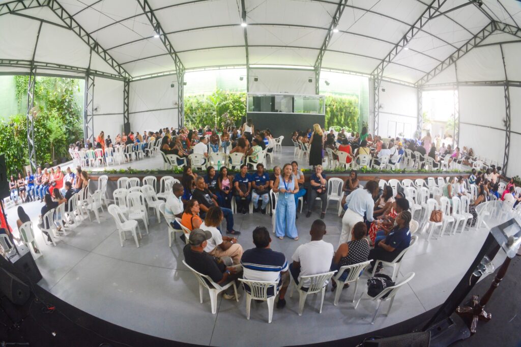 Secretaria de Educação promove capacitação e formação para 600 zeladores no encerramento da Jornada Pedagógica