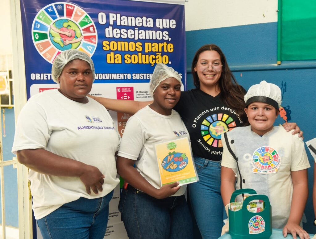 Alunos da escola municipal José Pinto Teixeira transformam casca de banana em brigadeiro