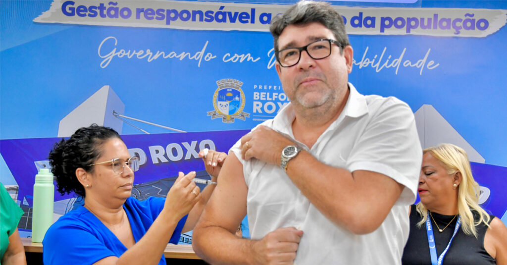 Secretaria Municipal de Saúde promove vacinação contra Influenza e Covid-19 para servidores municipais na Prefeitura de Belford Roxo