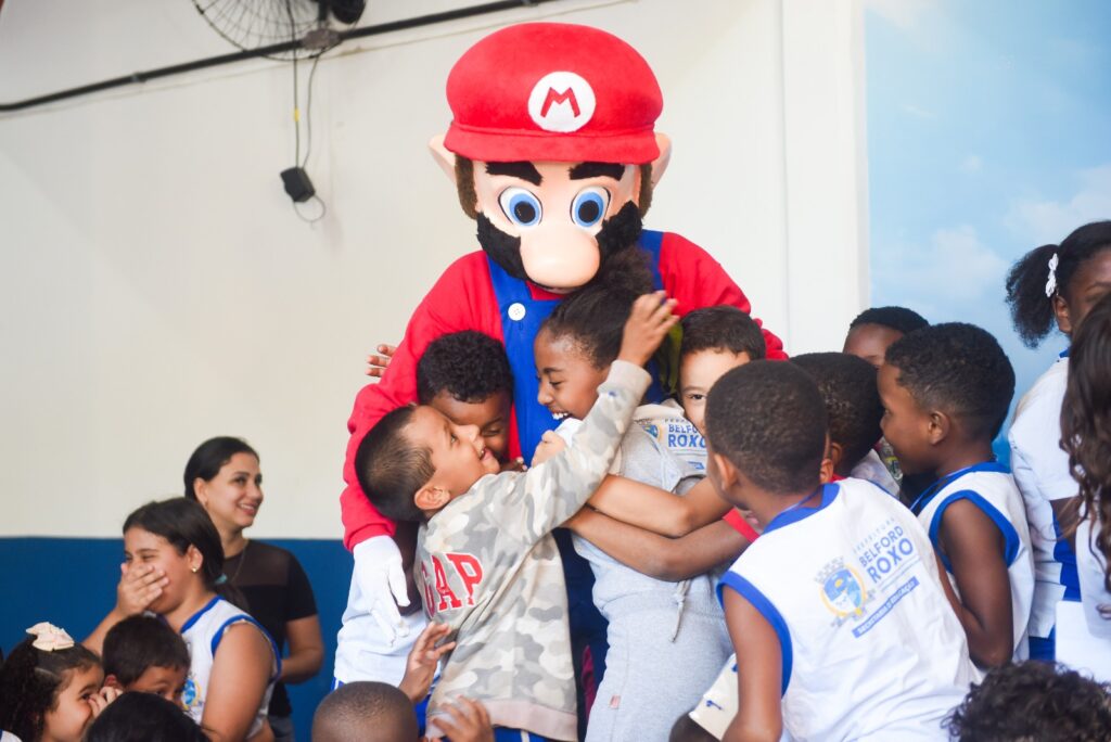 Casa de Cultura de Belford Roxo celebra o Dia Mundial do Brincar com festividade especial para alunos da rede municipal de ensino