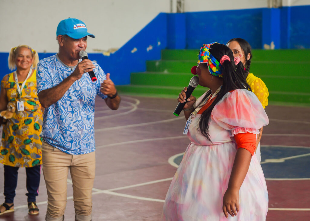Escola Municipal Belford Roxo participa de evento alusivo ao “Maio Laranja”