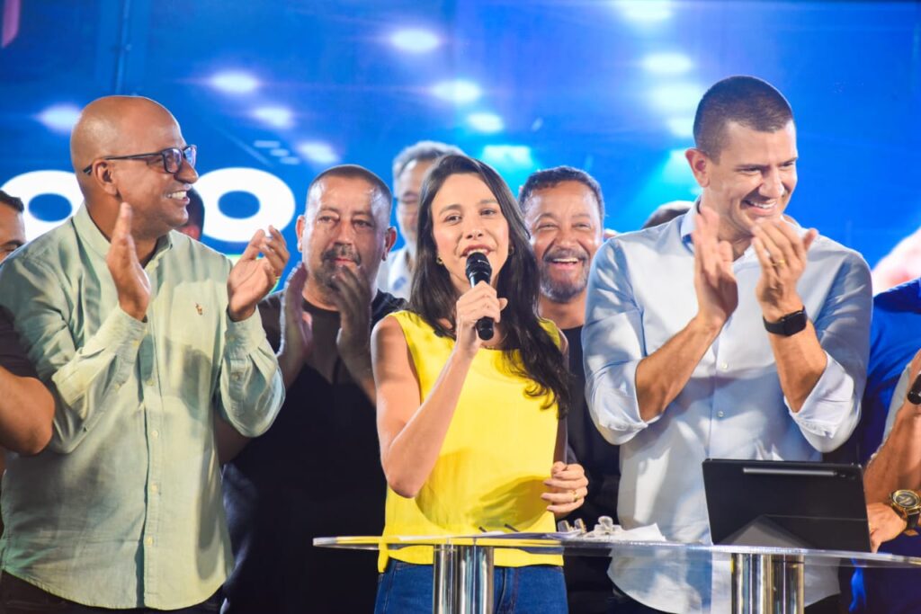 Prefeita Mariana Canella inaugura Vila Olímpica Lote XV Oscar Schmidt lotada com milhares de pessoas no novo complexo esportivo