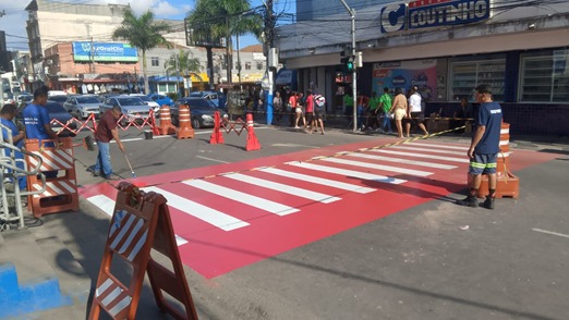 Prefeitura de Belford Roxo revitaliza faixas de pedestres
