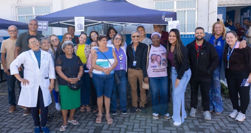 Ação do Junho Violeta orienta idosos sobre prevenção à violência e cuidados com a saúde em Belford Roxo