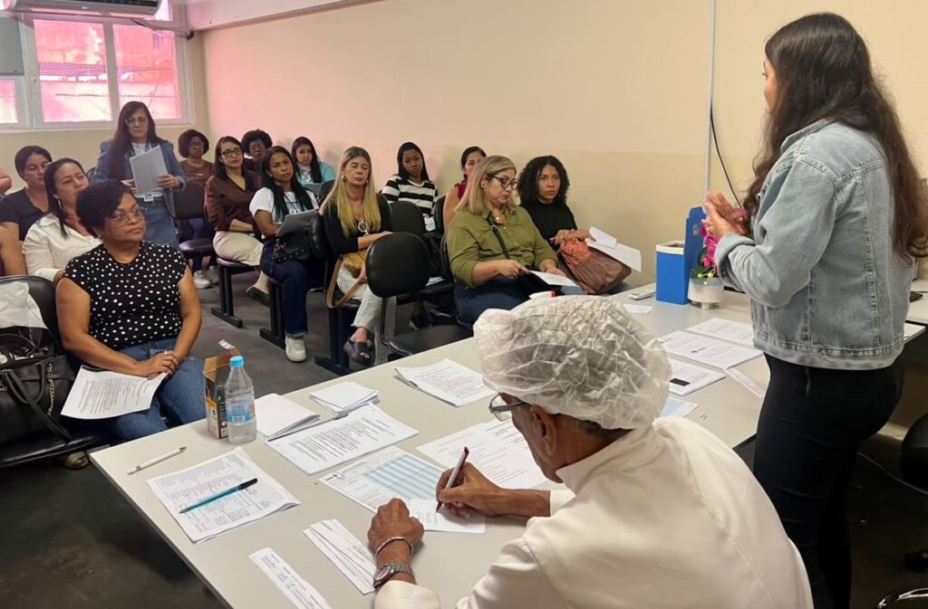 Secretaria de Saúde promove capacitação para auxiliares de Saúde Bucal