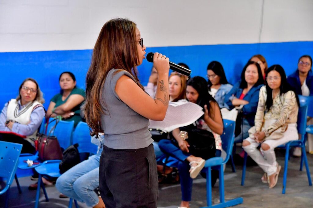 Capacitação debate prevenção ao assédio moral e sexual no ambiente de trabalho em Belford Roxo