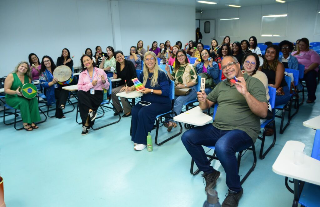 Secretaria de Educação promove Encontro Conecta AEE para professores das Salas de Recursos da rede municipal