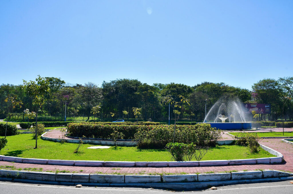 Secretaria Municipal de Meio Ambiente realiza mais uma etapa de revitalização paisagística na Bica da Mulata