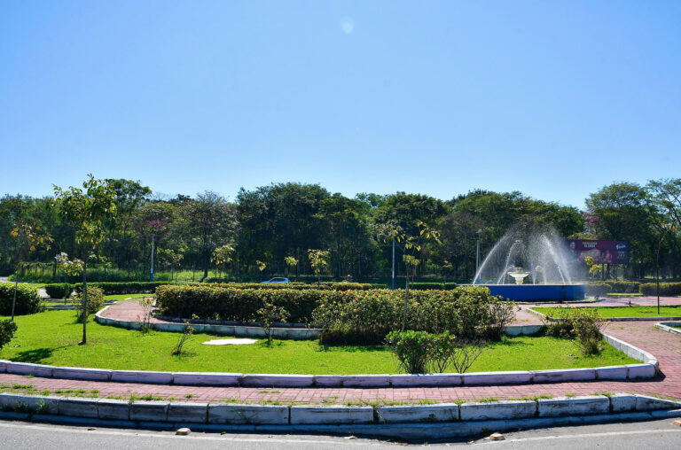 Secretaria Municipal de Meio Ambiente realiza mais uma etapa de revitalização paisagística na Bica da Mulata