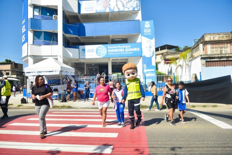 Prefeitura lança campanha para evitar acidentes e atropelamentos em frente a escolas e locais movimentados