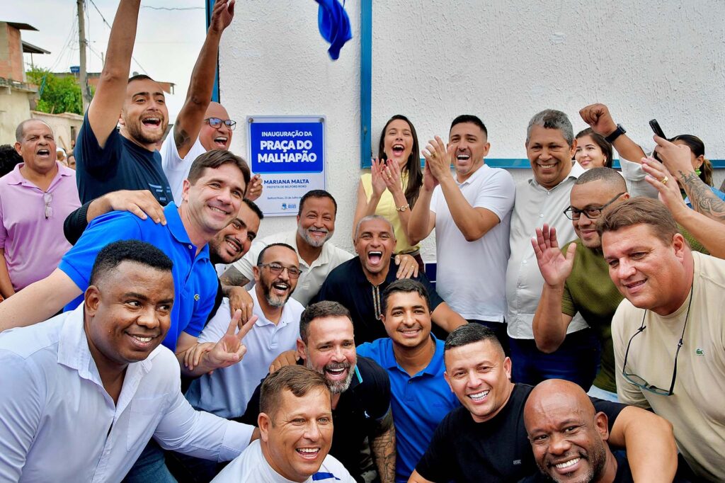 Prefeita de Belford Roxo inaugura praça do Malhapão com ação social integrada